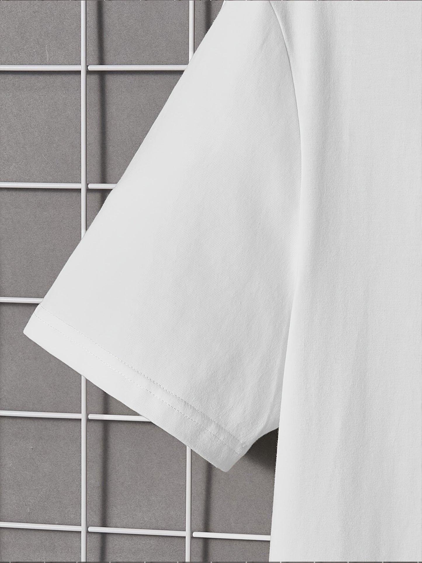 English Bulldog "All I Need Is Coffee & My Bulldog" Graphic T-Shirt - 100% Cotton Regular Fit Short Sleeve Tee for Men & Women, Casual Streetwear with 3D Print, Machine Washable, Great Gift for Dog & Coffee Lovers, Dog Tshirt