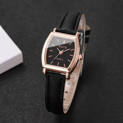 Leather Quartz Watch – Slim & Stylish Everyday Design